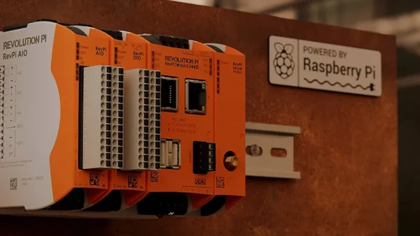 Hardware de control del sistema DIS